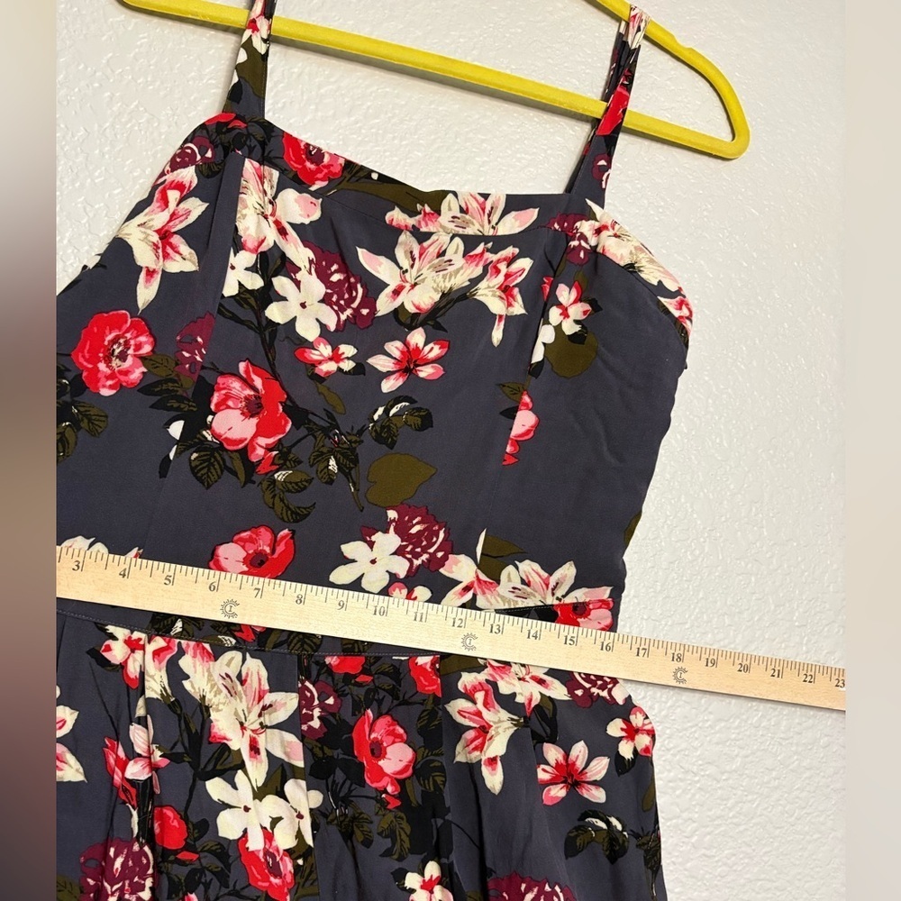 Abercrombie & Fitch Grey Floral one piece jumpsuit size L Pockets Side Zipper - Picture 5 of 13